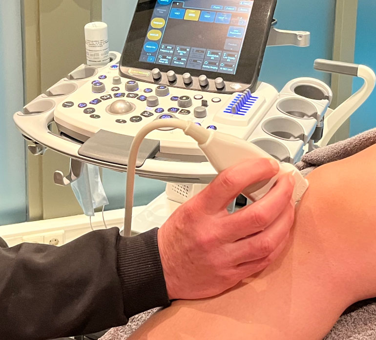 Echografie behandelapparatuur bij Fysical Hillegersberg